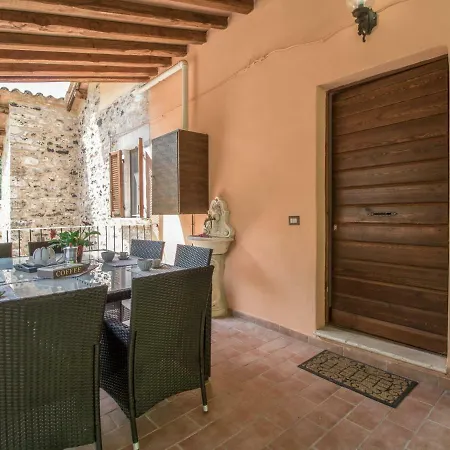 Locazione Turistica Marmore Holiday home *